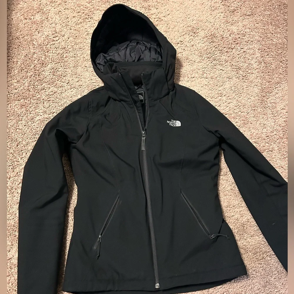 Womens North Face Jacket - Picture 5 of 6